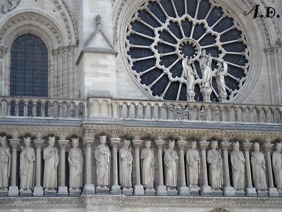 NOTRE DAME DE PARIS 2